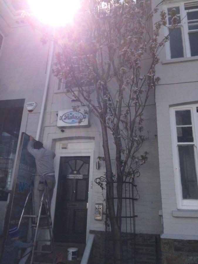 Palace Surf Lodge New Quay Exterior foto
